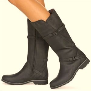 NEW Teva De La Vina Riding Boots